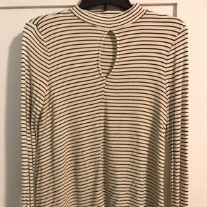 Striped Long Sleeve Top- Black and white